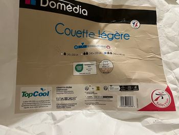 Couette neuve 240x260