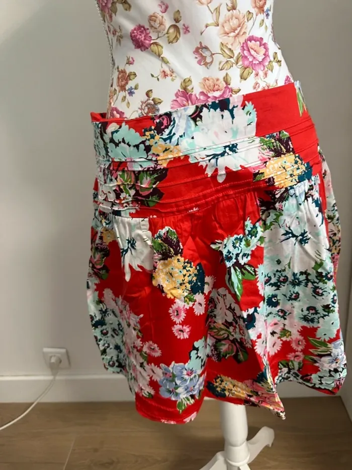 Magnifique jupe fleuri - photo numéro 5