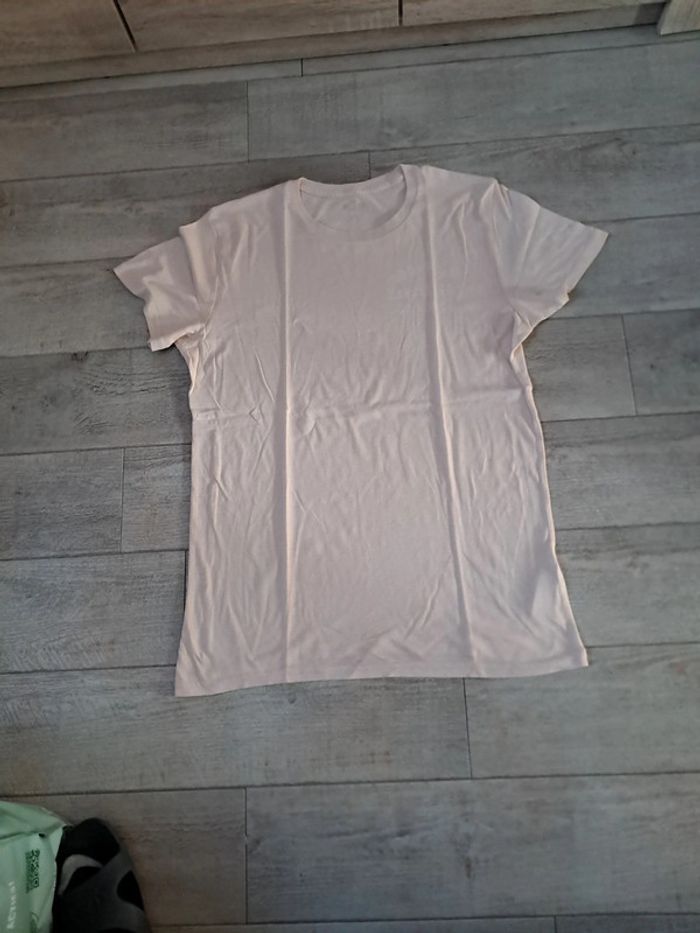 Tee-shirt