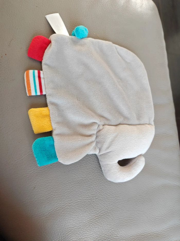 Elephant kiabi - photo numéro 2