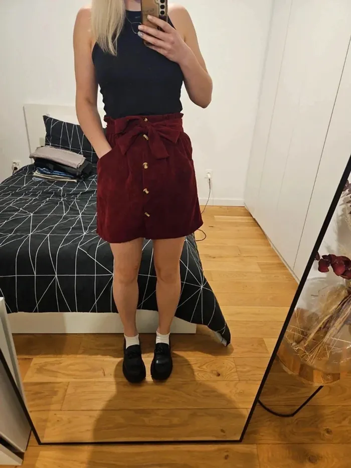 Jupe taille haute en velours côtelé bordeaux Shein taille M / 38 - photo numéro 2