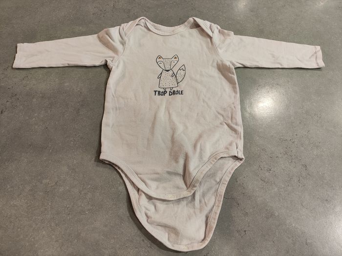 Lot de 4 t-shirts manches longues enfant garçon + un body manches longues– Taille 18 mois - photo numéro 6