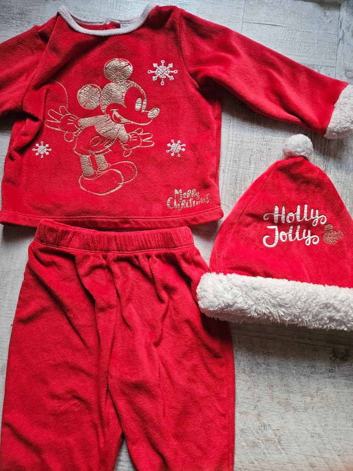 Pyjama et bonnet de noel 23 mois - photo numéro 2