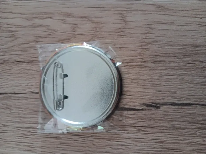 Badge mha my hero academia endeavor - photo numéro 2
