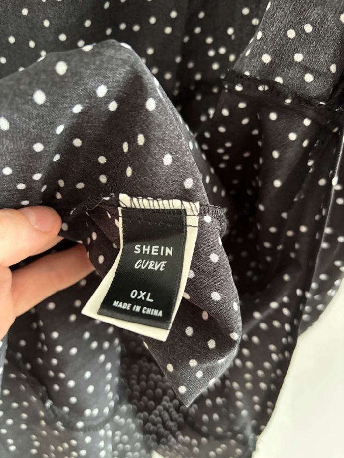 Robe portefeuille noire - photo numéro 5