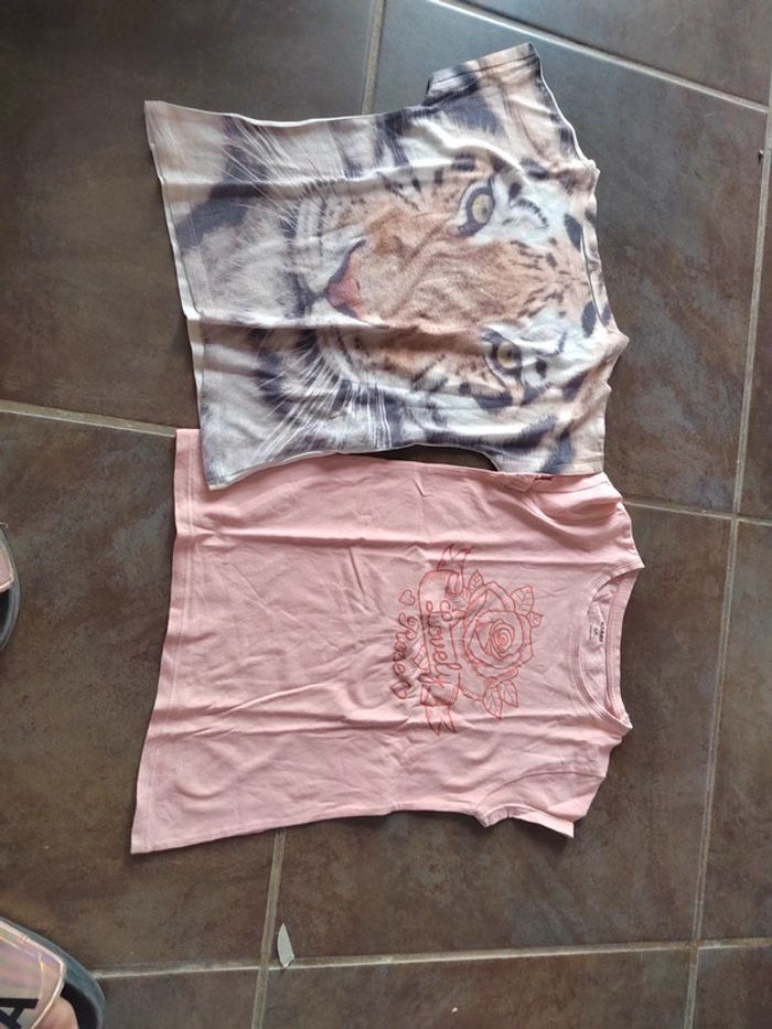 Lot T-shirts manches courtes fille