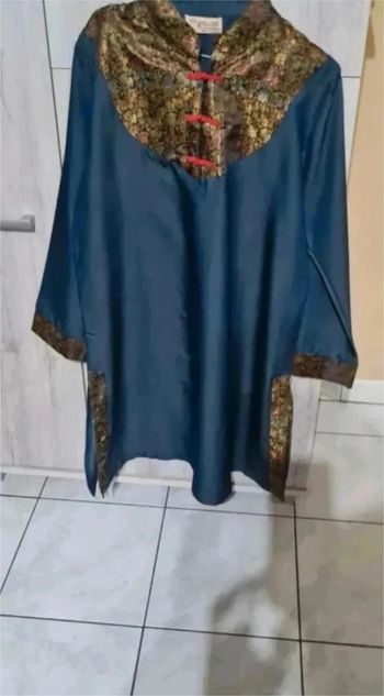 Tenu  de fete