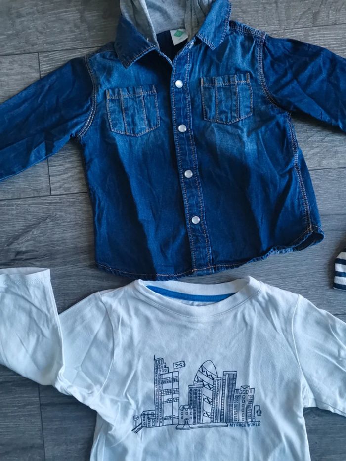 Lot hauts 18 mois - photo numéro 2