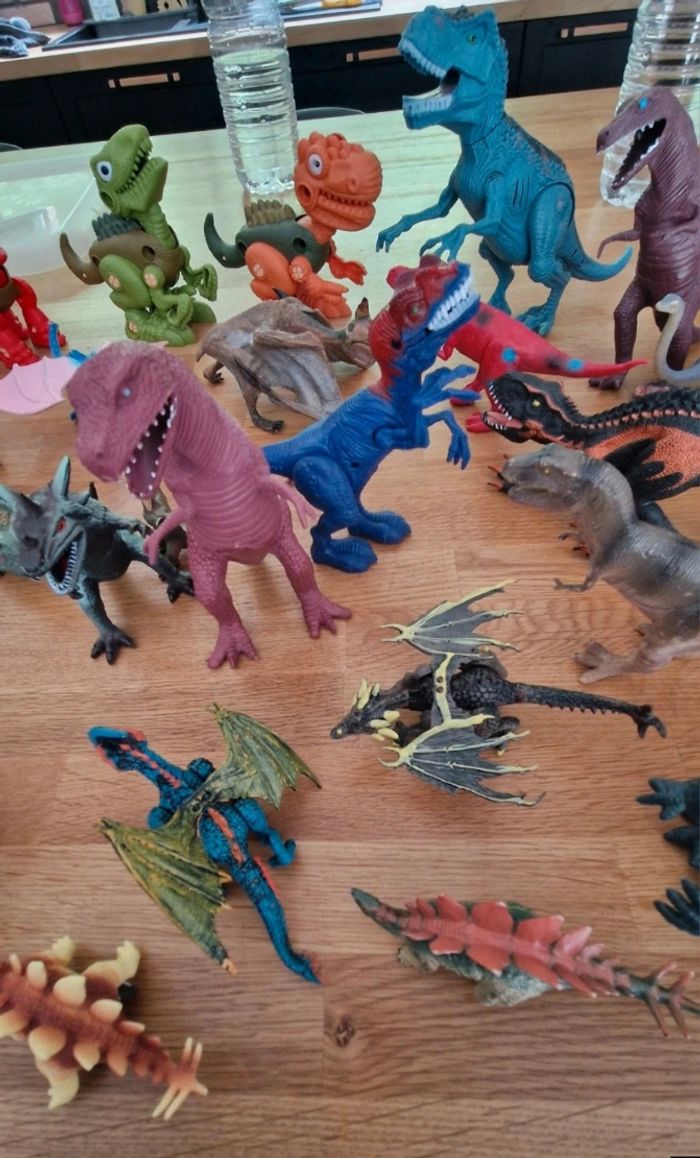 Gros lot 30 dinosaures - photo numéro 2