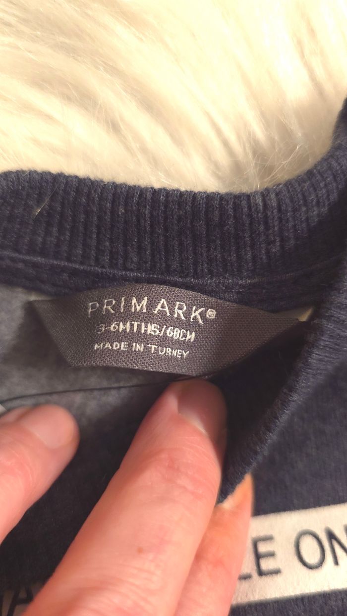 (Neufs non portés) 🏷🏷🥰😍💙 sweat et jeans 6 mois garçon 💙😍🥰 - photo numéro 3