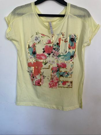 Tee-Shirt T S Stradivarius manches courtes jaune  Très bon état