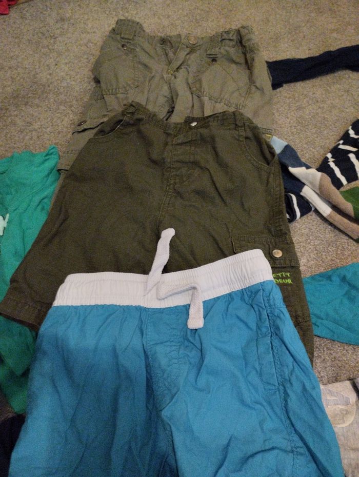 Lot vêtements pour garçon 3-4 ans - photo numéro 2