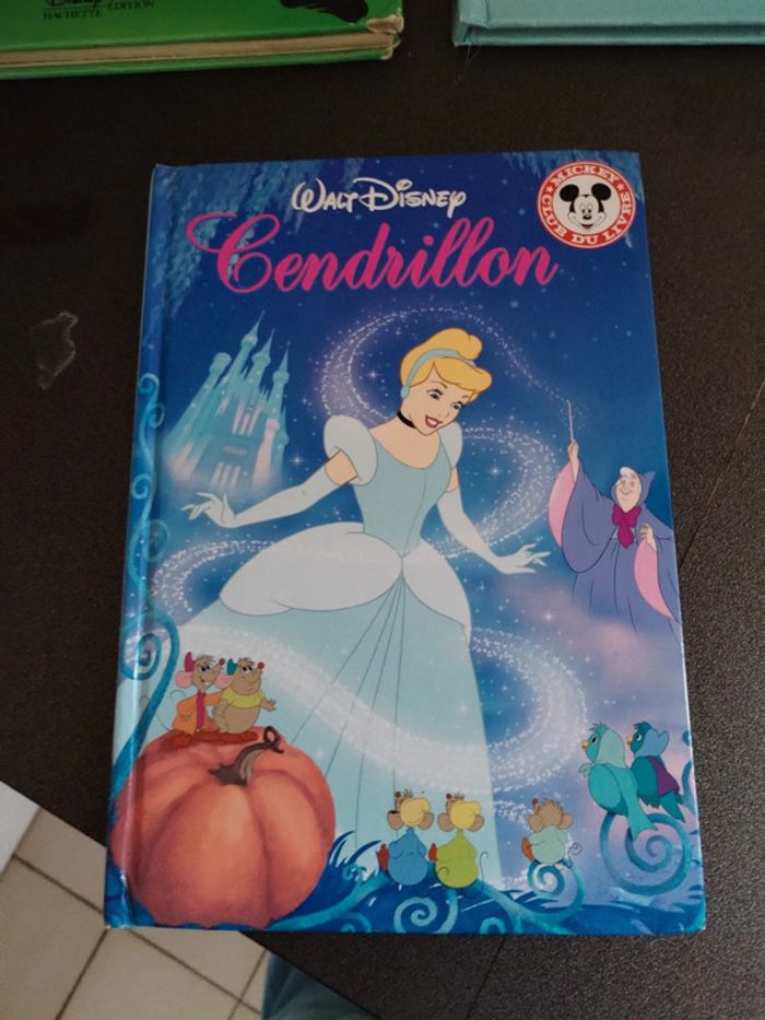 Lot livres disney - photo numéro 7
