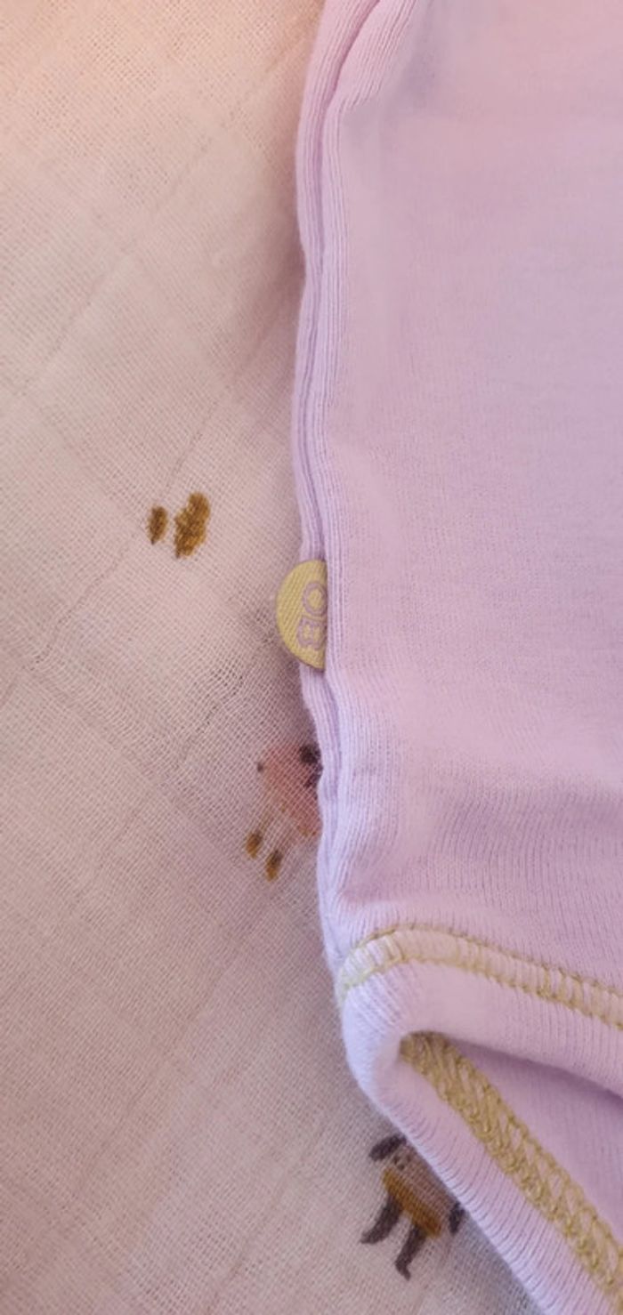 Lot de 2 bodies Obaibi taille naissance neufs sans étiquette - photo numéro 7