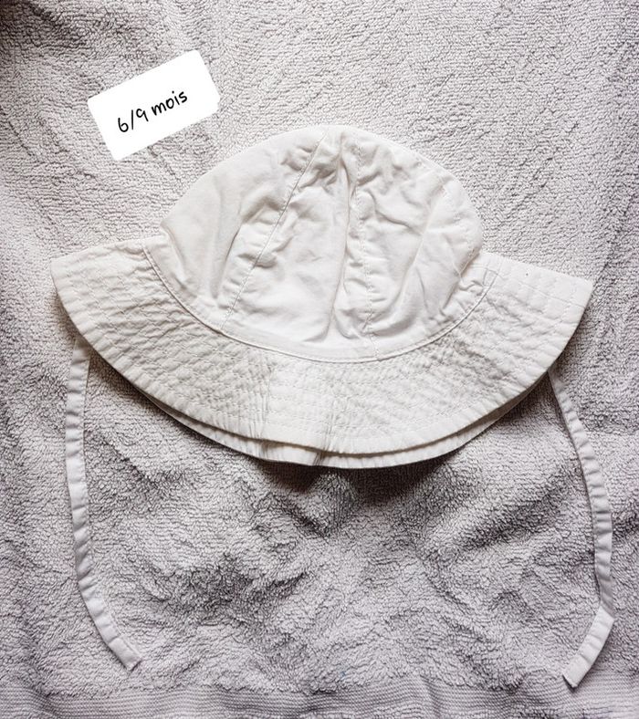Chapeau H&M 6-9 mois