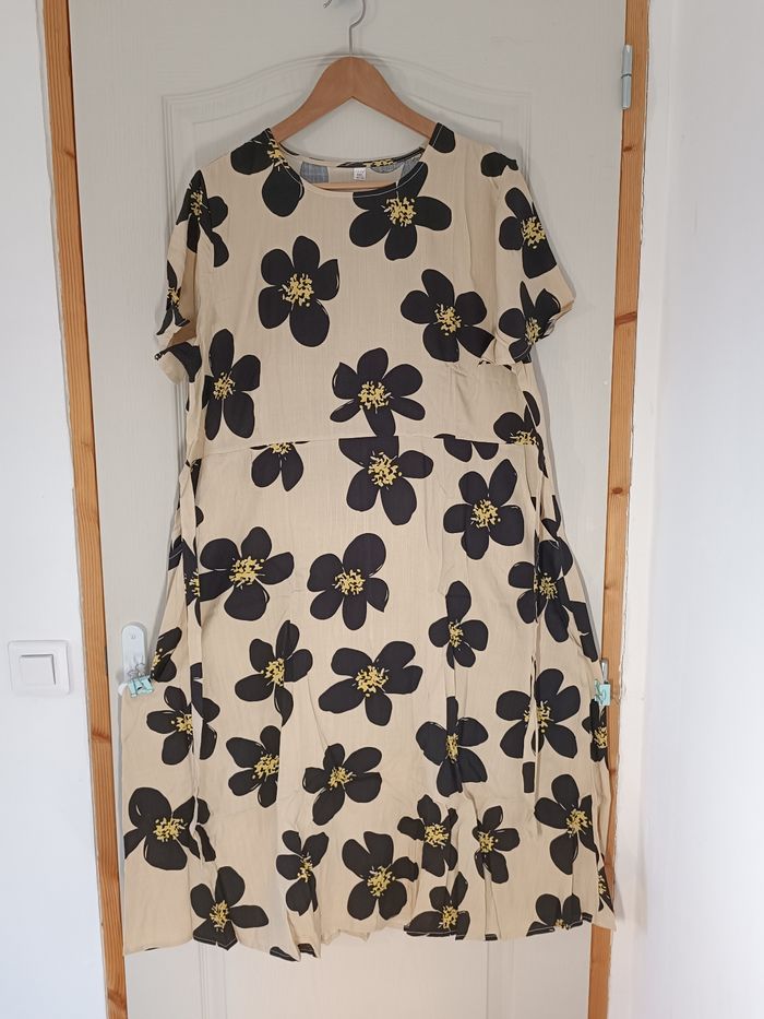 Robe florale vintage 44