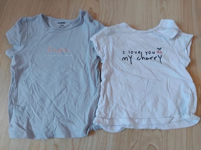 Lot 2 tshirts