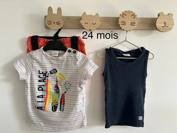 Ensemble t-shirt,débardeur et short
