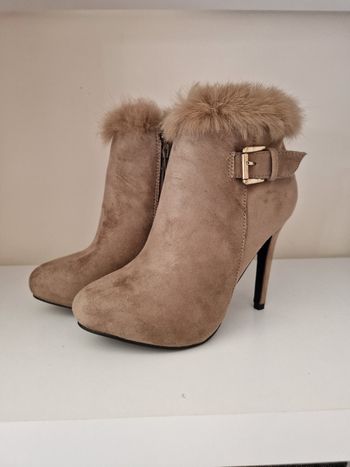 Bottines beiges neuves