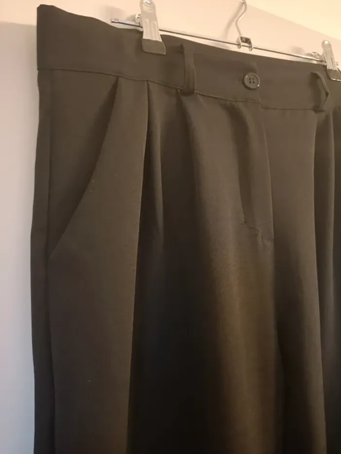 Ensemble pantalon et chemise - photo numéro 3