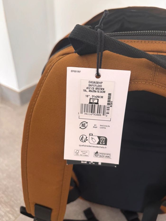 Sac à dos Eastpak Safefloid 19 litres Neuf - photo numéro 8