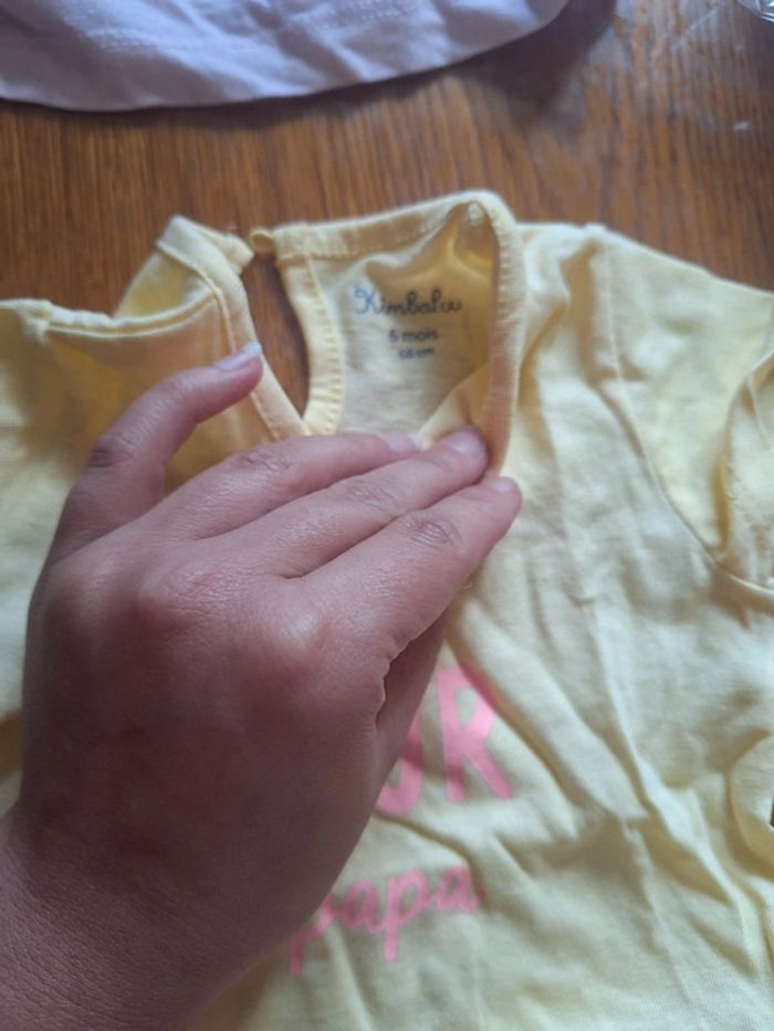 T-shirt jaune claire 6mois - photo numéro 3