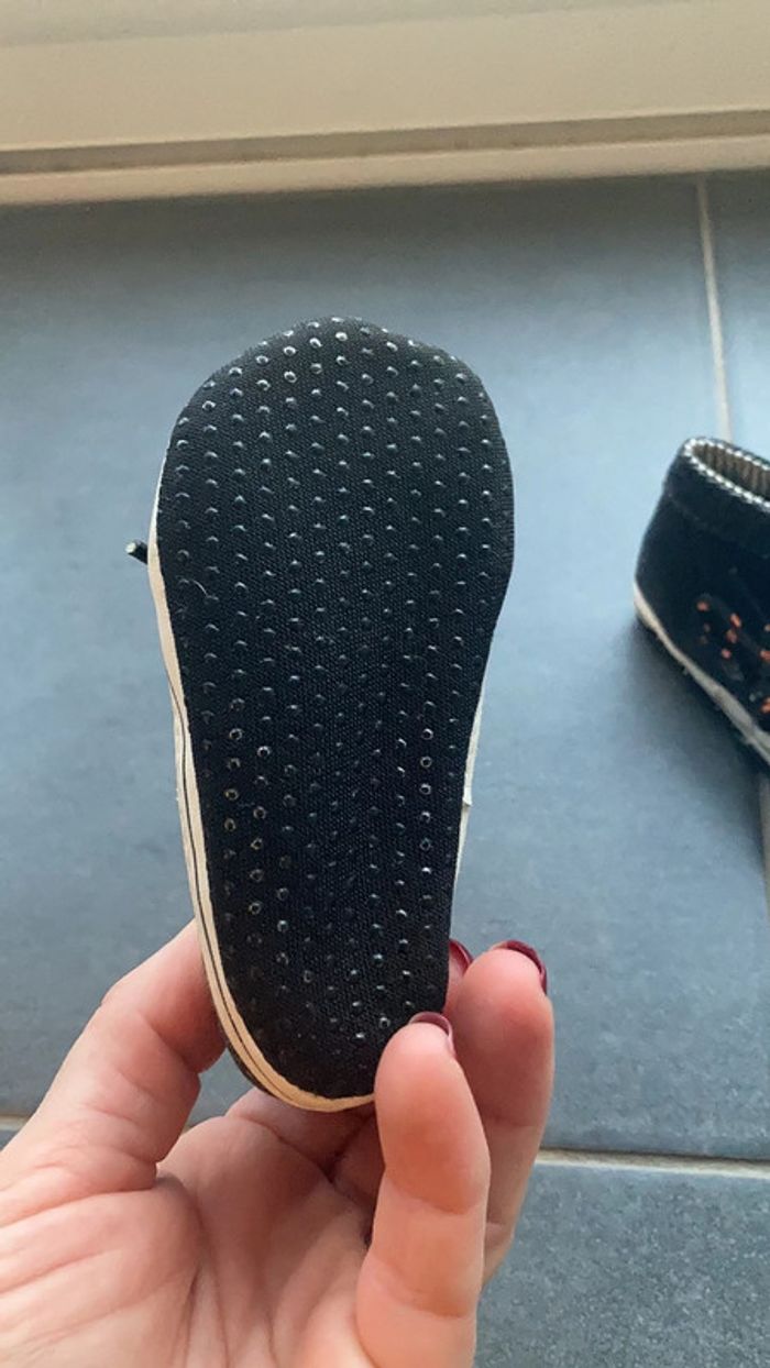 Chaussures bébé - photo numéro 4