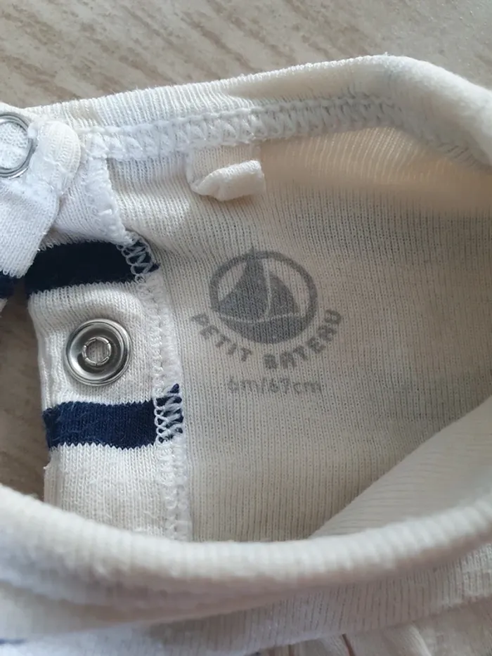 Ensemble fille Petit Bateau 6 mois - photo numéro 3