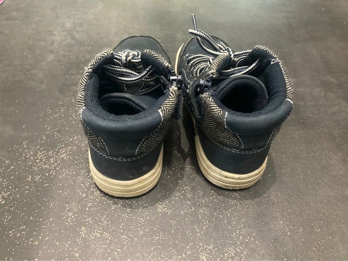 Chaussure montante - photo numéro 5