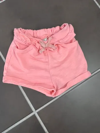 Short 6 mois