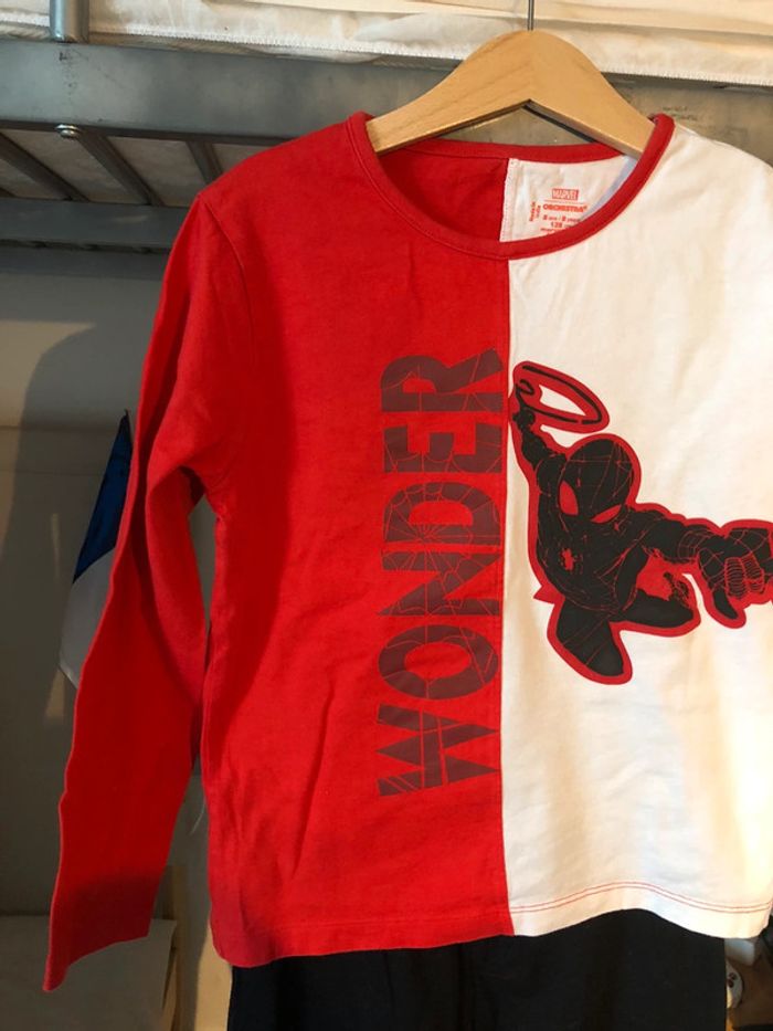 Pyjama Marvel 8ans 🚗 - photo numéro 2