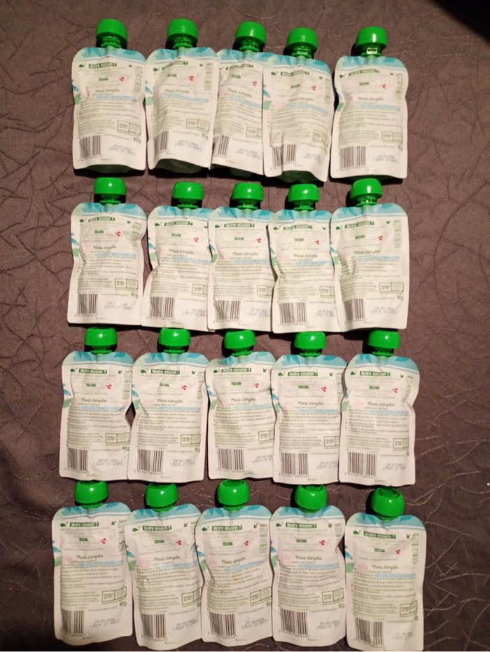 Nouveau Lot de 20 gourdes végétales bledina - photo numéro 2