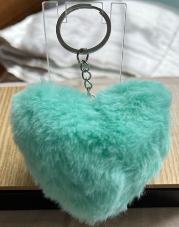 Porte clé coeur fourrure