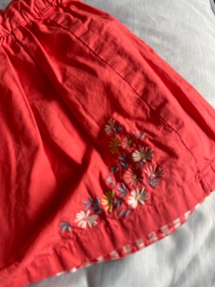 2 jupes 4/5ans - photo numéro 4