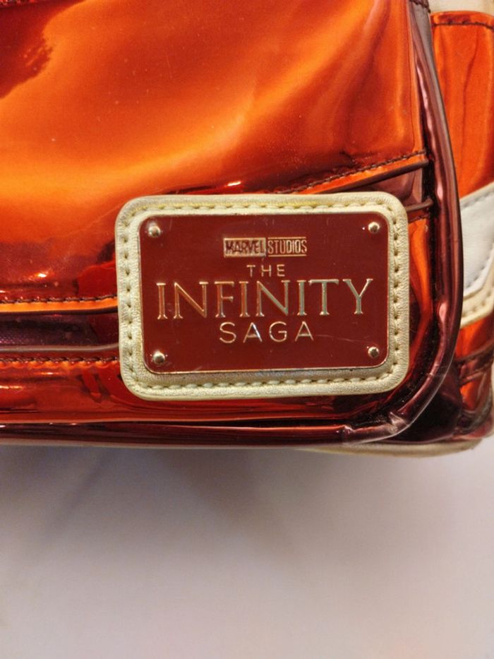 Iron man the infinity saga - sac loungefly - photo numéro 6