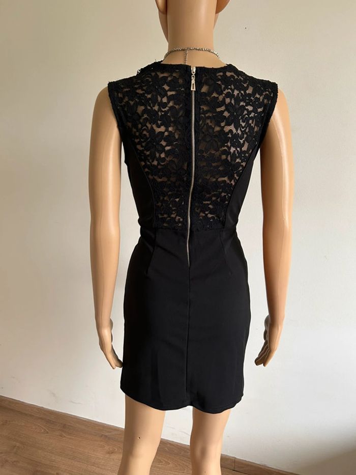 Robe noire et rouge neuve sans manches Miss One taille L (taille petit) - photo numéro 7