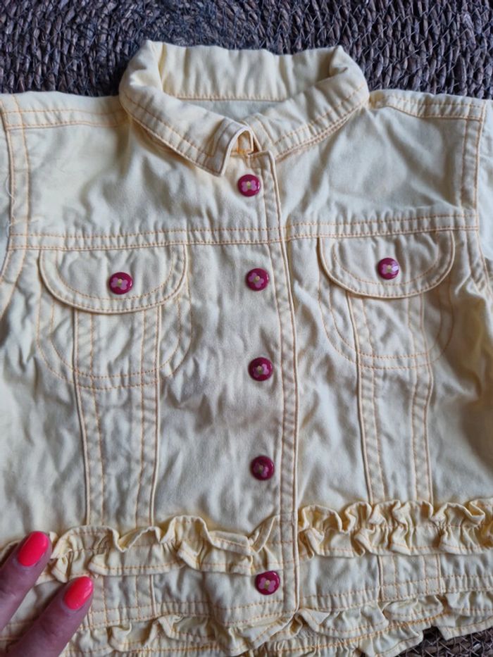 Jolie veste taille 6 mois - photo numéro 4
