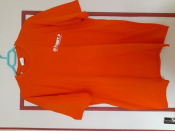 Tee-shirt orange