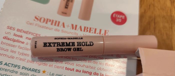 Gel fixateur de sourcils - photo numéro 2