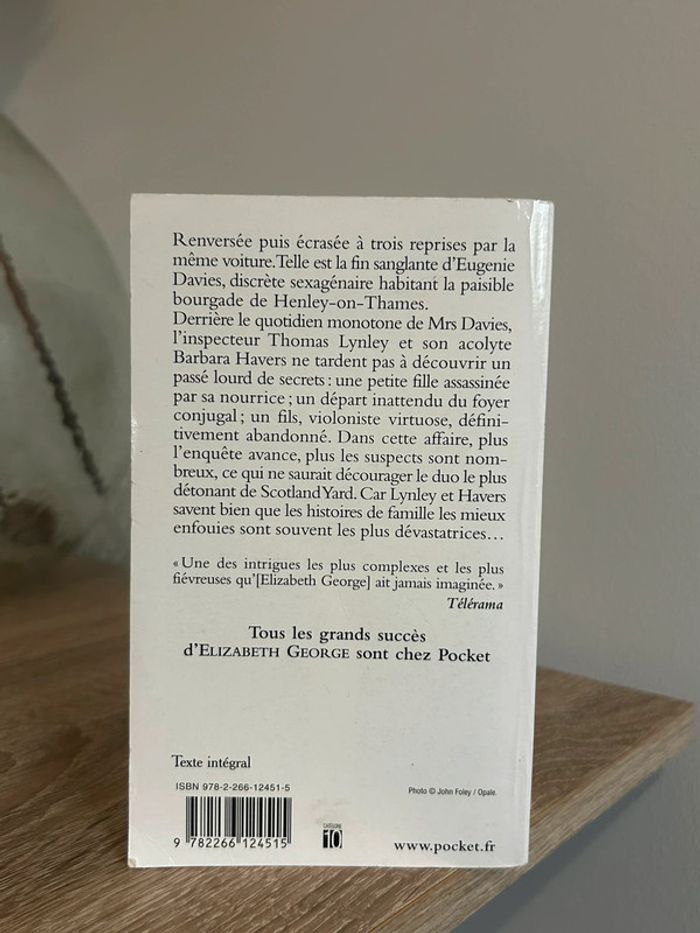 Livre Elizabeth George Mémoire infidèle - photo numéro 4