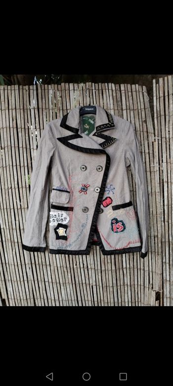 Veste desigual