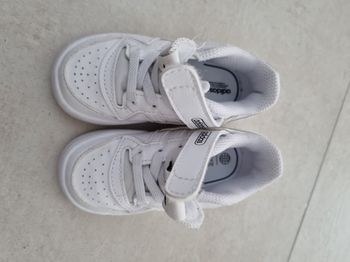 Basket adidas