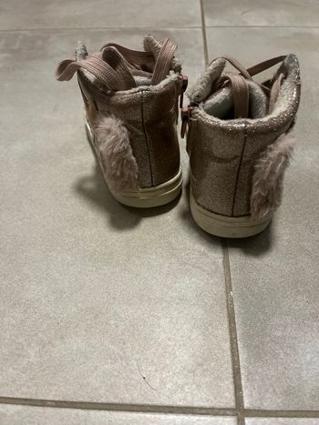 Vend bottine fourees hiver taille