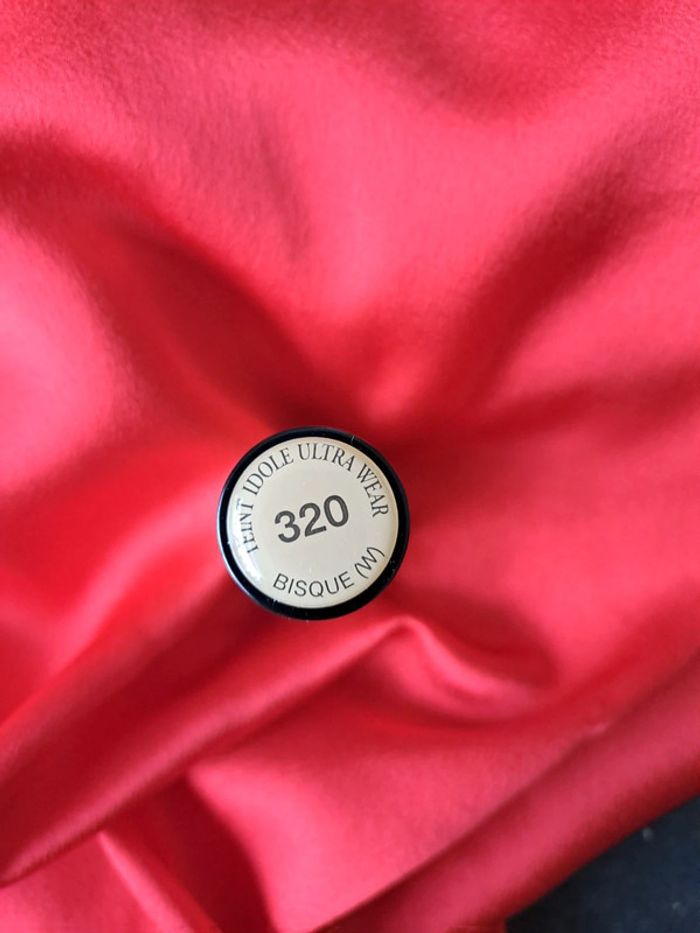 Teint idole ultra wear 24 h lancome 320 - photo numéro 2