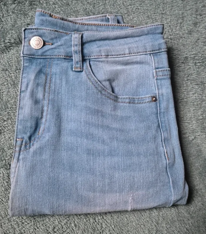 Jeans taille haute - Taille S/36 - photo numéro 4