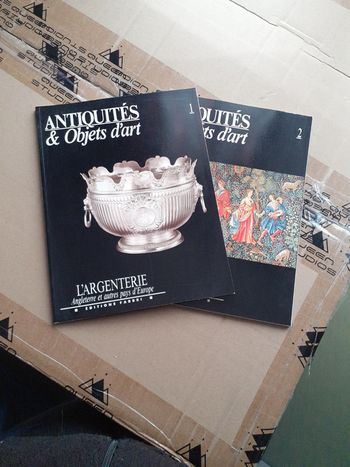 Livres antiquités et objets d'art