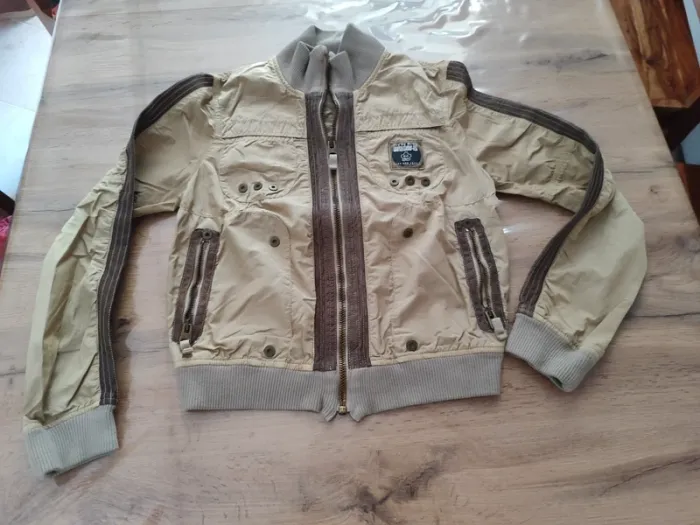 Blouson aviateur Pinko kaki Taille 40 - Parfait pour un look tendance !