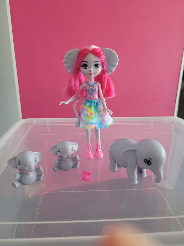 Enchantimals et ses éléphants