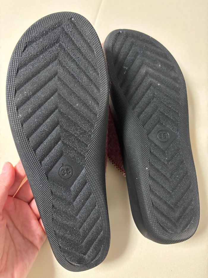 Chaussons femme 38 - photo numéro 2