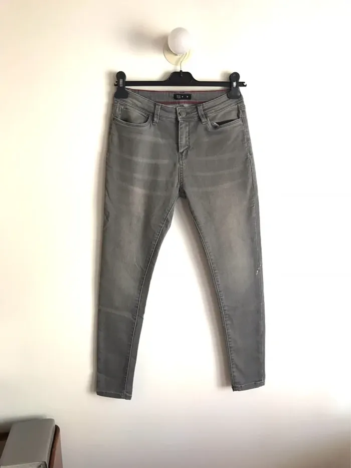 Jean slim gris Tex taille 36